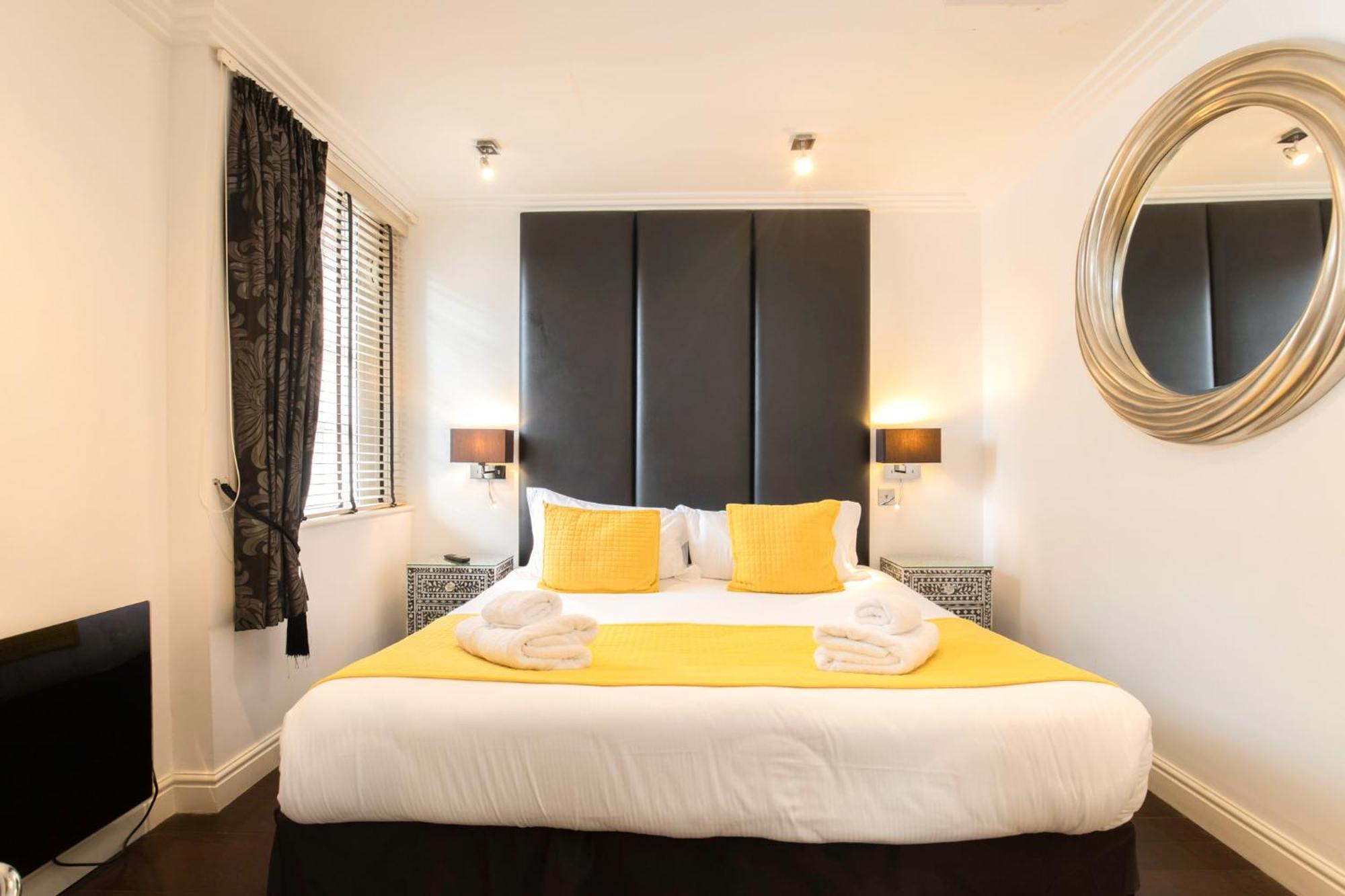 Strozzi Palace Suites By Mansley Cheltenham Luaran gambar