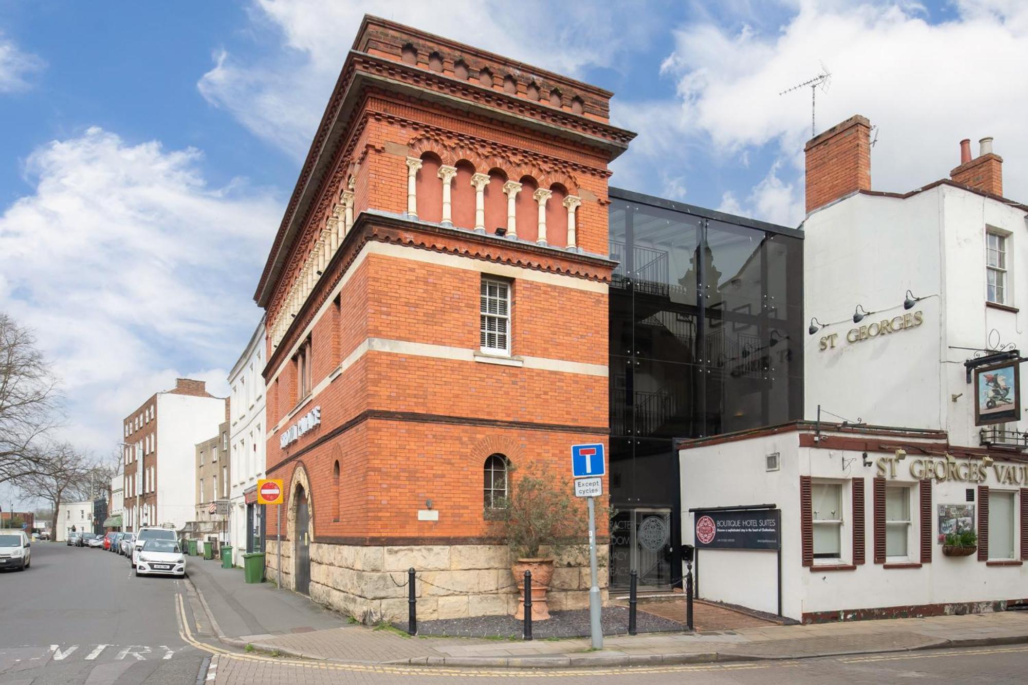 Strozzi Palace Suites By Mansley Cheltenham Luaran gambar