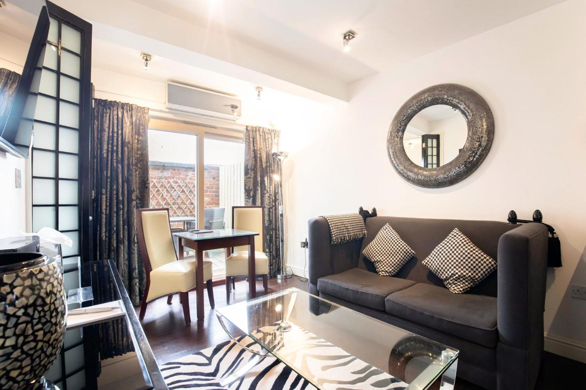 Strozzi Palace Suites By Mansley Cheltenham Luaran gambar