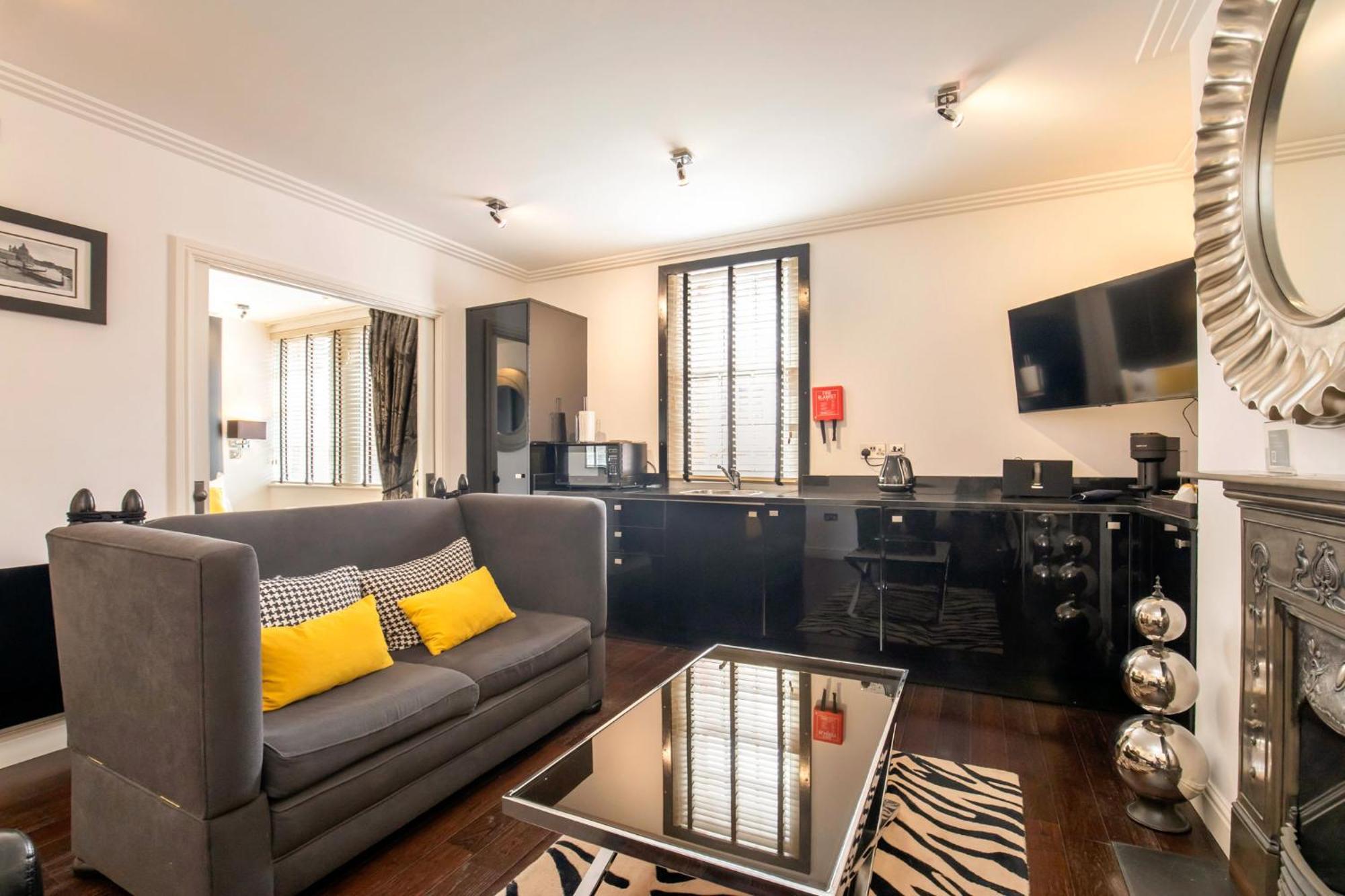 Strozzi Palace Suites By Mansley Cheltenham Luaran gambar
