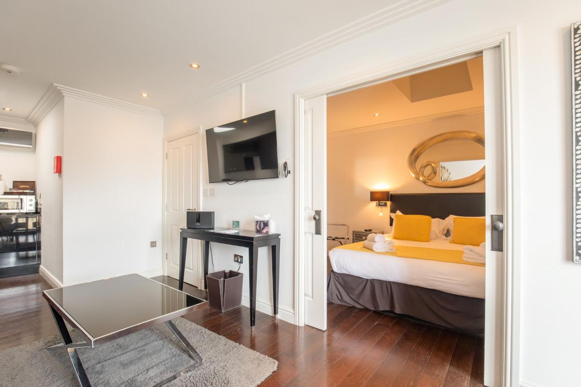 Strozzi Palace Suites By Mansley Cheltenham Luaran gambar