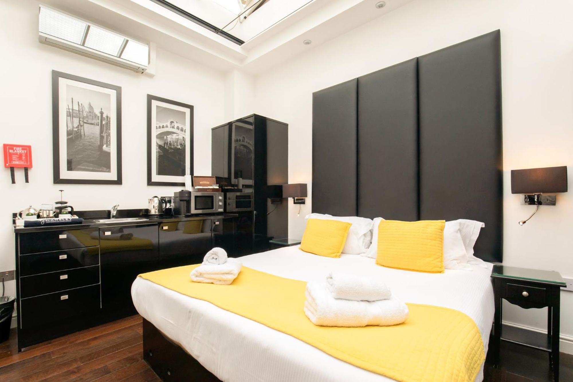 Strozzi Palace Suites By Mansley Cheltenham Luaran gambar