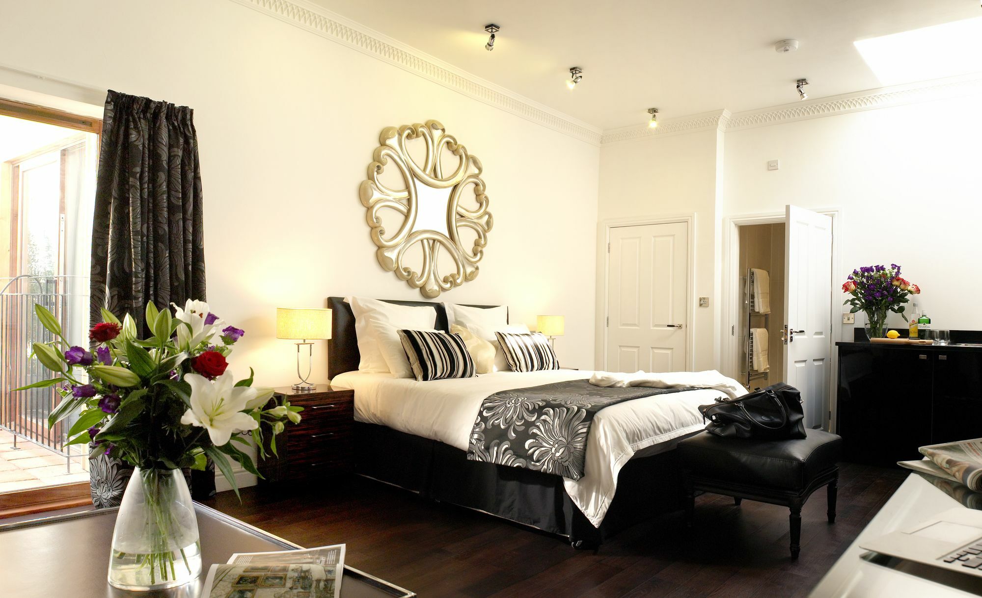 Strozzi Palace Suites By Mansley Cheltenham Luaran gambar