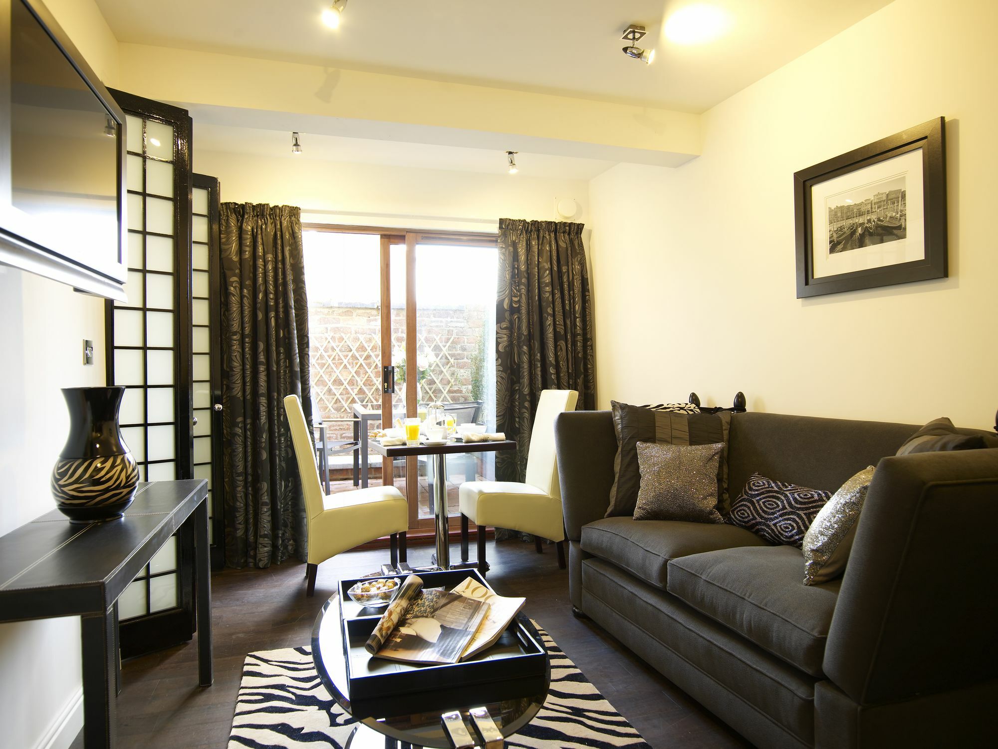 Strozzi Palace Suites By Mansley Cheltenham Luaran gambar